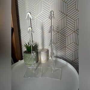 Acrylic glasses displays